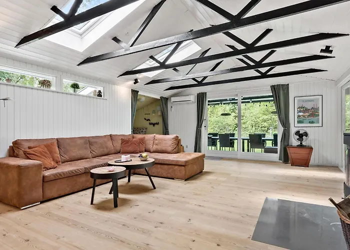 Дом отдыха Gorgeous In Ans By With Wifi Roe